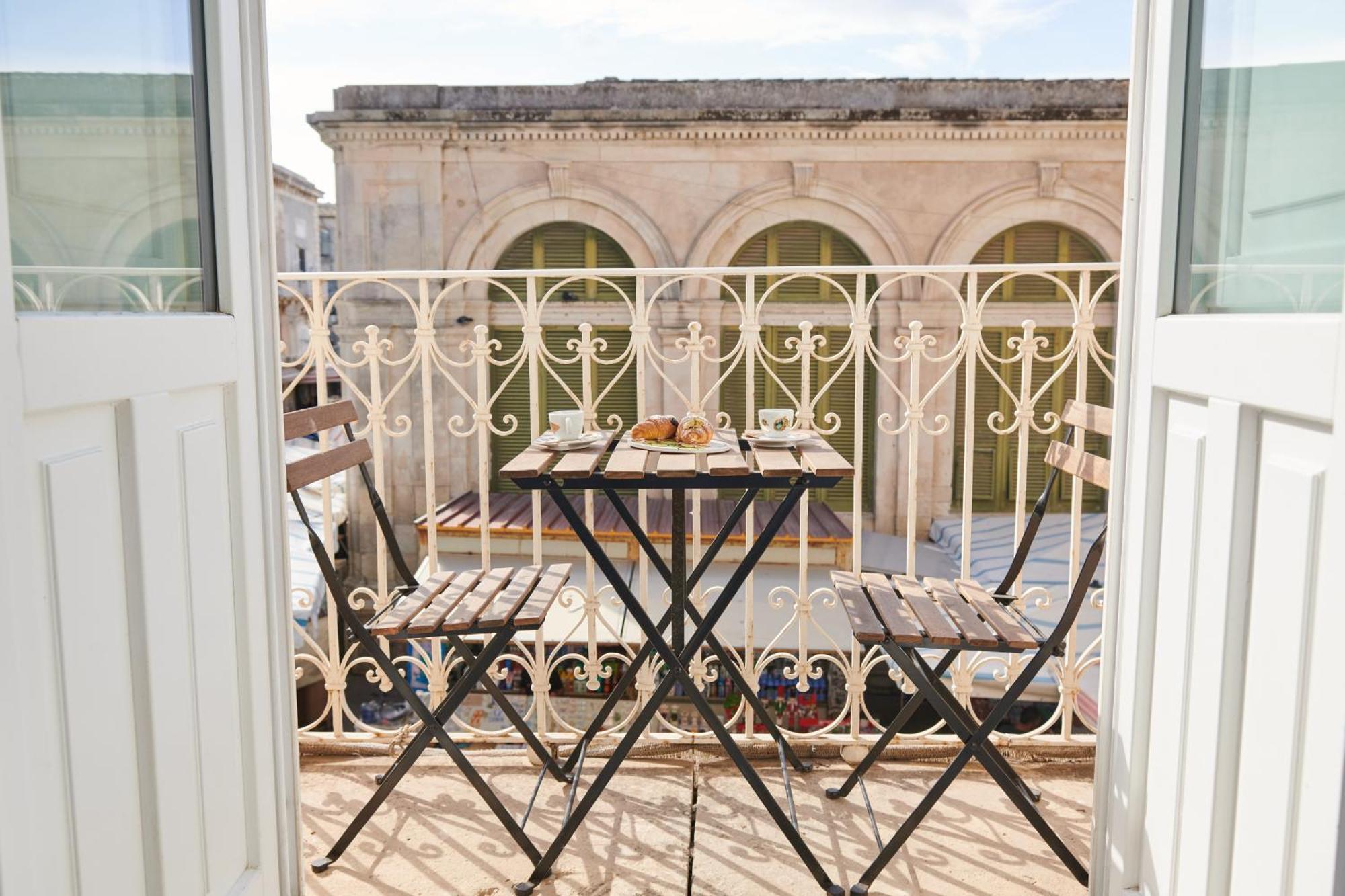 Casabella Apartments Antico Mercato Ortigia Siracusa سيراكوزا المظهر الخارجي الصورة