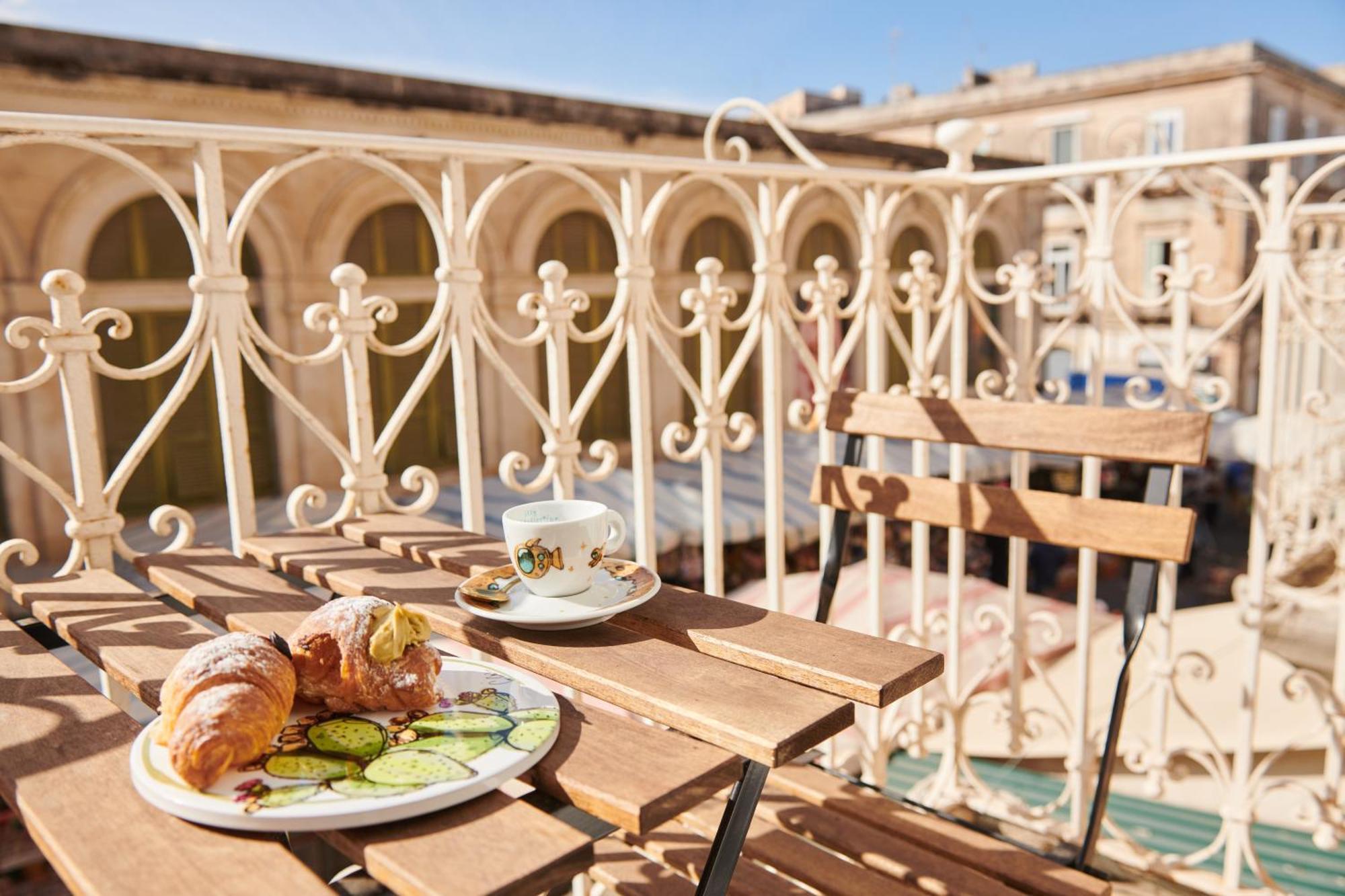 Casabella Apartments Antico Mercato Ortigia Siracusa سيراكوزا المظهر الخارجي الصورة